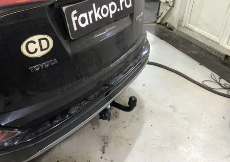 Фаркоп Berg для Toyota RAV4 2013-2019 Арт. F.5711.001 F.5711.001 в Воронеж