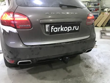 Фаркоп Berg для Porsche Cayenne 2010-2014 F.5813.001 в Воронеж