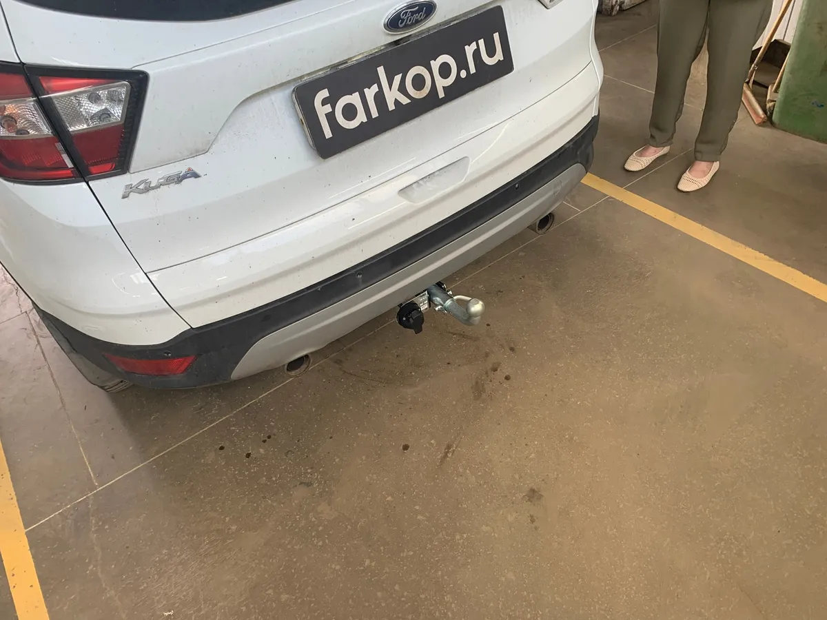 Фаркоп Лидер Плюс для Ford Kuga 2013-2019 F120-BA в Воронеж Фаркоп Лидер Плюс для Ford Kuga 2013-2019 F120-BA в Воронеж
