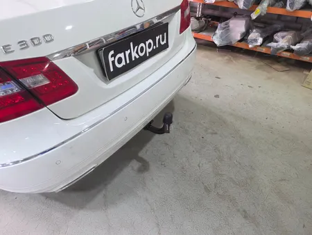 Фаркоп Steinhof для Mercedes E-class (седан) 2009-2016 Арт. M-118 M-118 в Воронеж