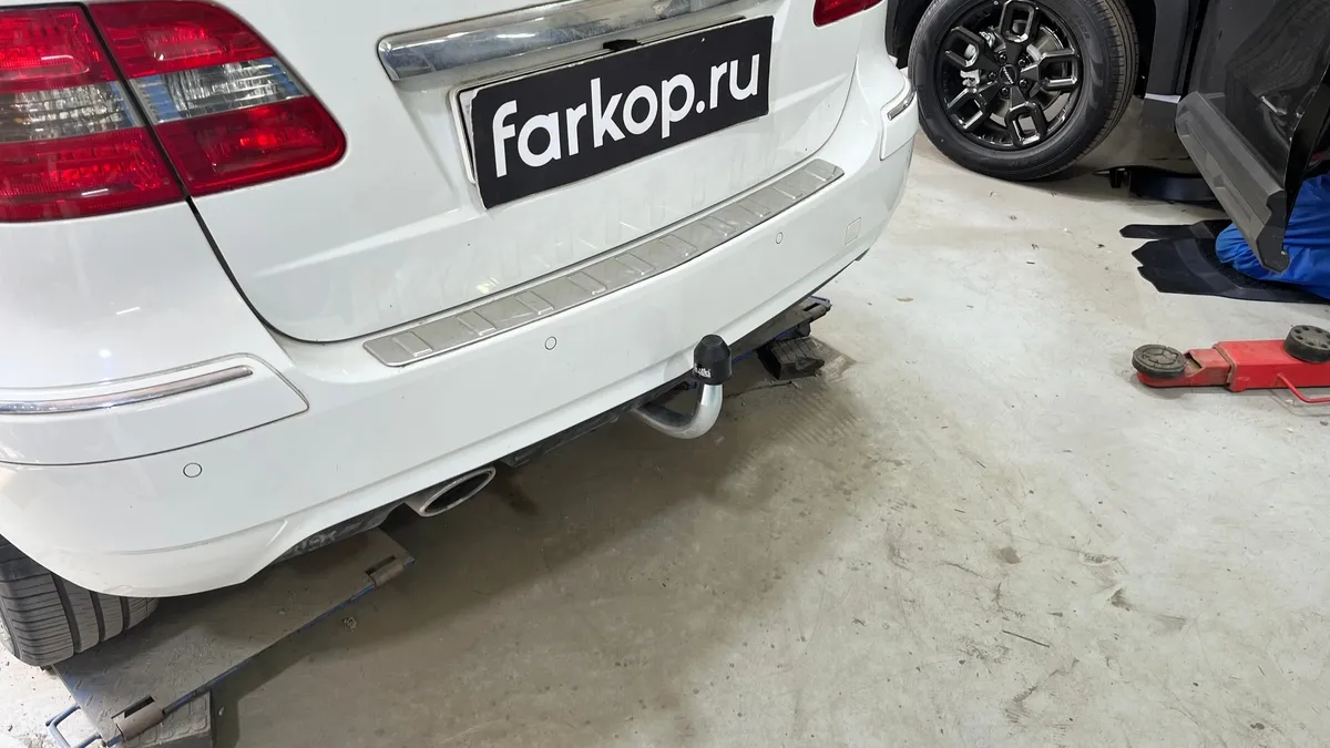 Фаркоп Galia для Mercedes B-class 2005-2011 M113A в Воронеж