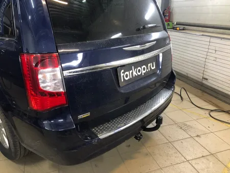 Фаркоп Steinhof для Chrysler Grand Voyager (STOWn GO) 2008-2015 C-207 в Воронеж