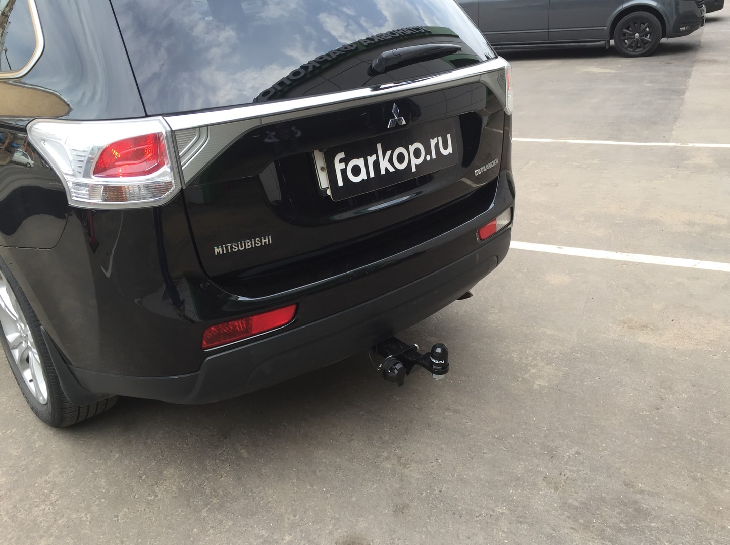 Установили фаркоп PT GROUP для Mitsubishi Outlander 2013 г. Установили фаркоп PT GROUP для Mitsubishi Outlander 2013 г.