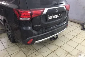 Установили фаркоп Лидер Плюс для Mitsubishi Outlander 2015 г.
