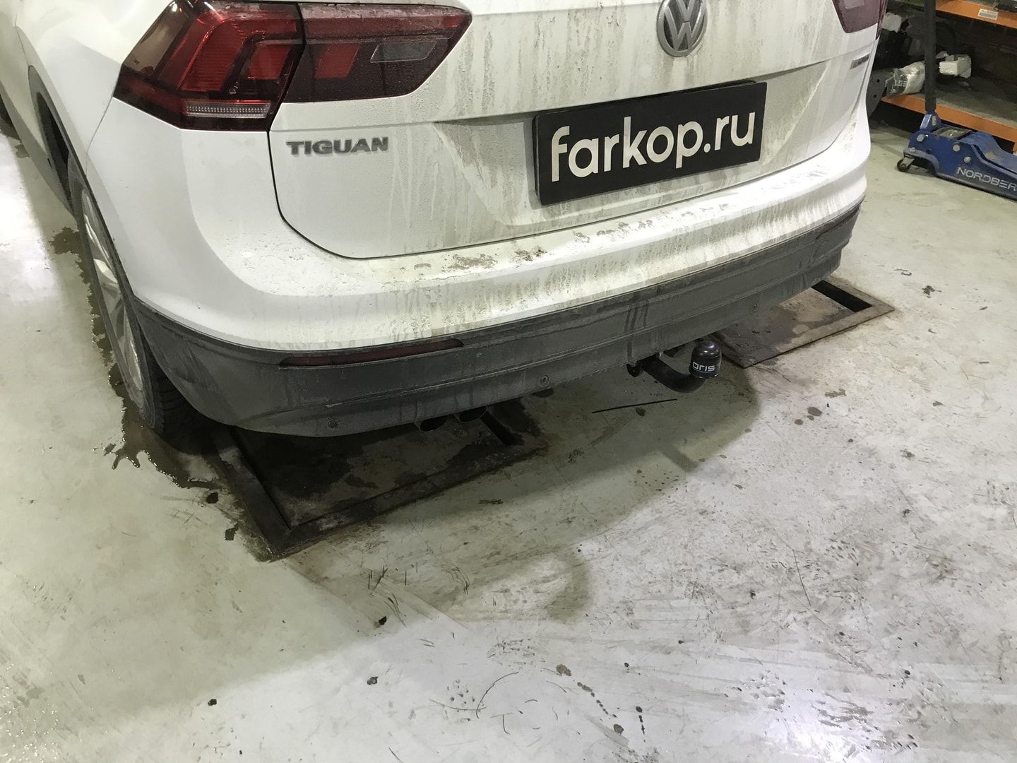 Установили фаркоп Oris для Volkswagen Tiguan 2020 г.