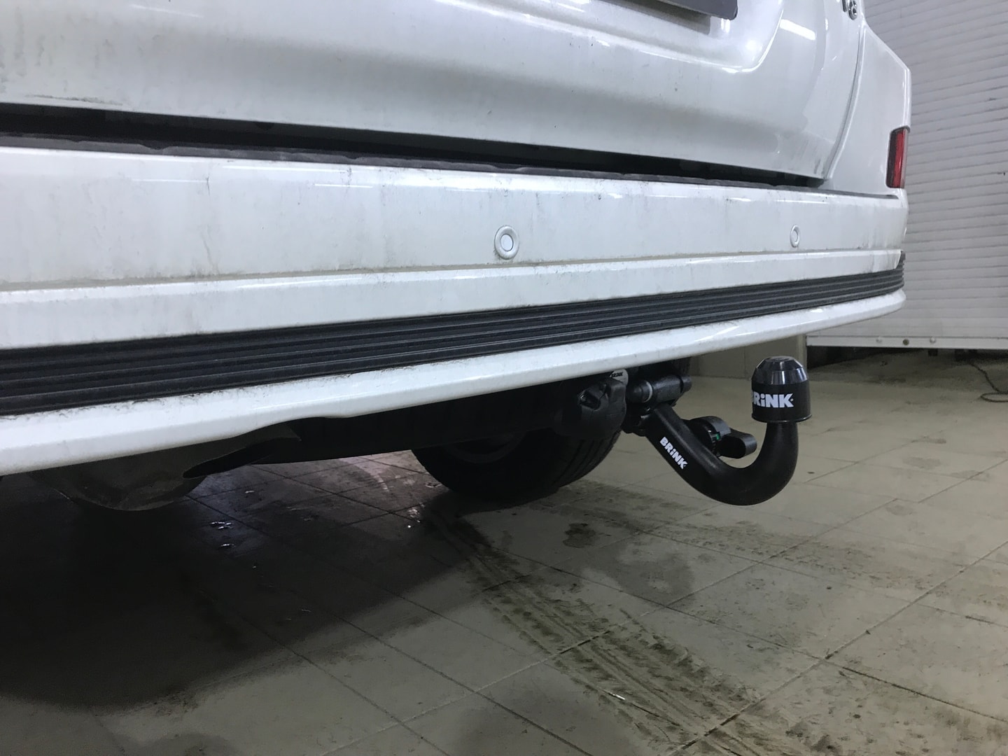 Установили фаркоп Brink для Toyota Land Cruiser J200 2020 г. Установили фаркоп Brink для Toyota Land Cruiser J200 2020 г.