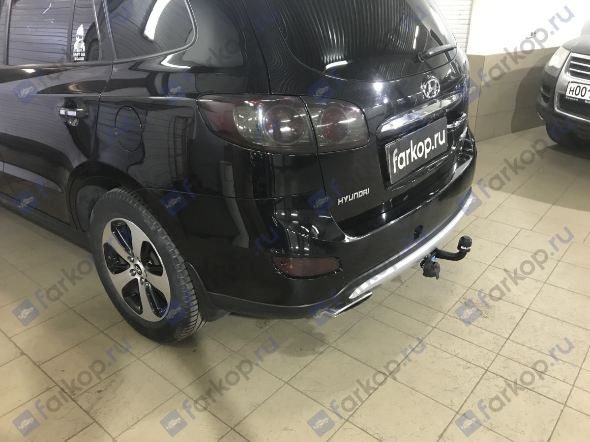 Установили фаркоп Baltex для Hyundai Santa Fe 2006-2012 г. Установили фаркоп Baltex для Hyundai Santa Fe 2006-2012 г.
