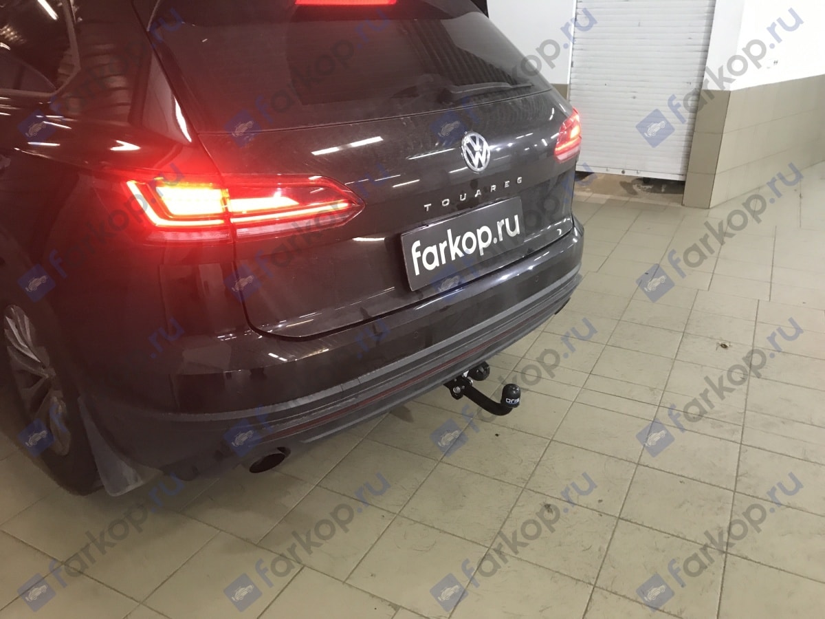 Установили фаркоп Oris для Volkswagen Touareg 2018 г.в. Установили фаркоп Oris для Volkswagen Touareg 2018 г.в.