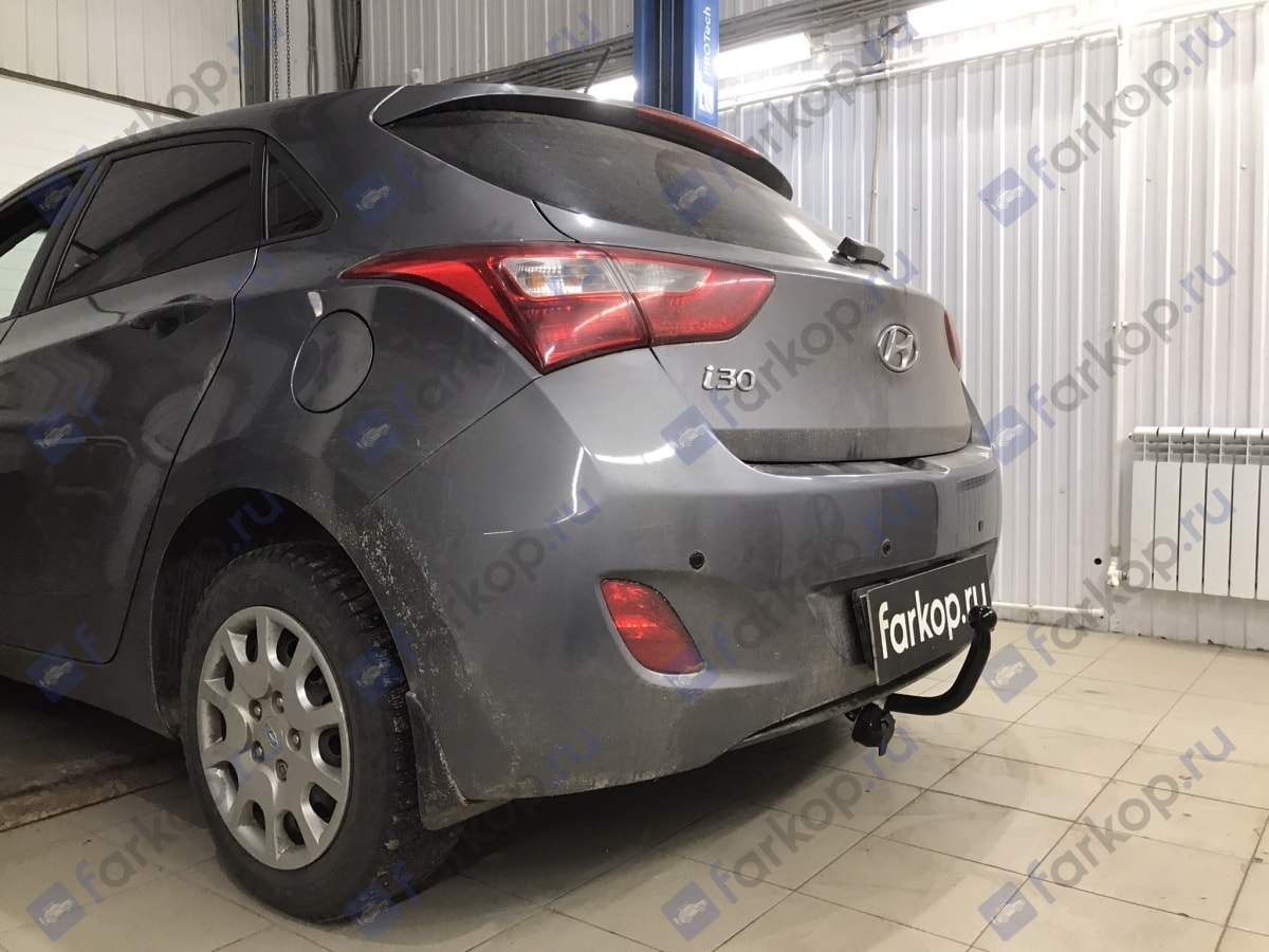 Установили фаркоп Лидер Плюс для Hyundai i30 (хетчбэк) 2011-2017 г.в. Установили фаркоп Лидер Плюс для Hyundai i30 (хетчбэк) 2011-2017 г.в.