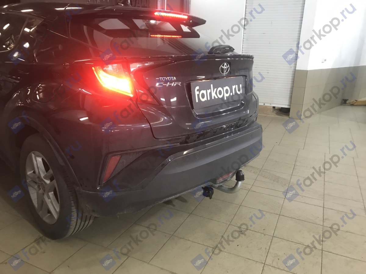 Установили фаркоп Galia для Toyota C-HR 2020 г.в. Установили фаркоп Galia для Toyota C-HR 2020 г.в.
