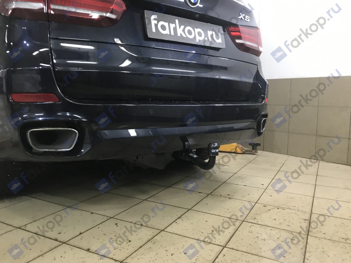 Установили фаркоп Oris для BMW X5 2018 г.в.