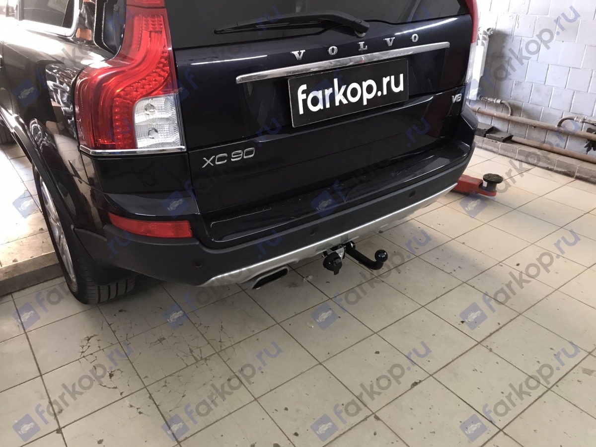 Установили фаркоп Лидер Плюс для Volvo XC90 2010 г.в.