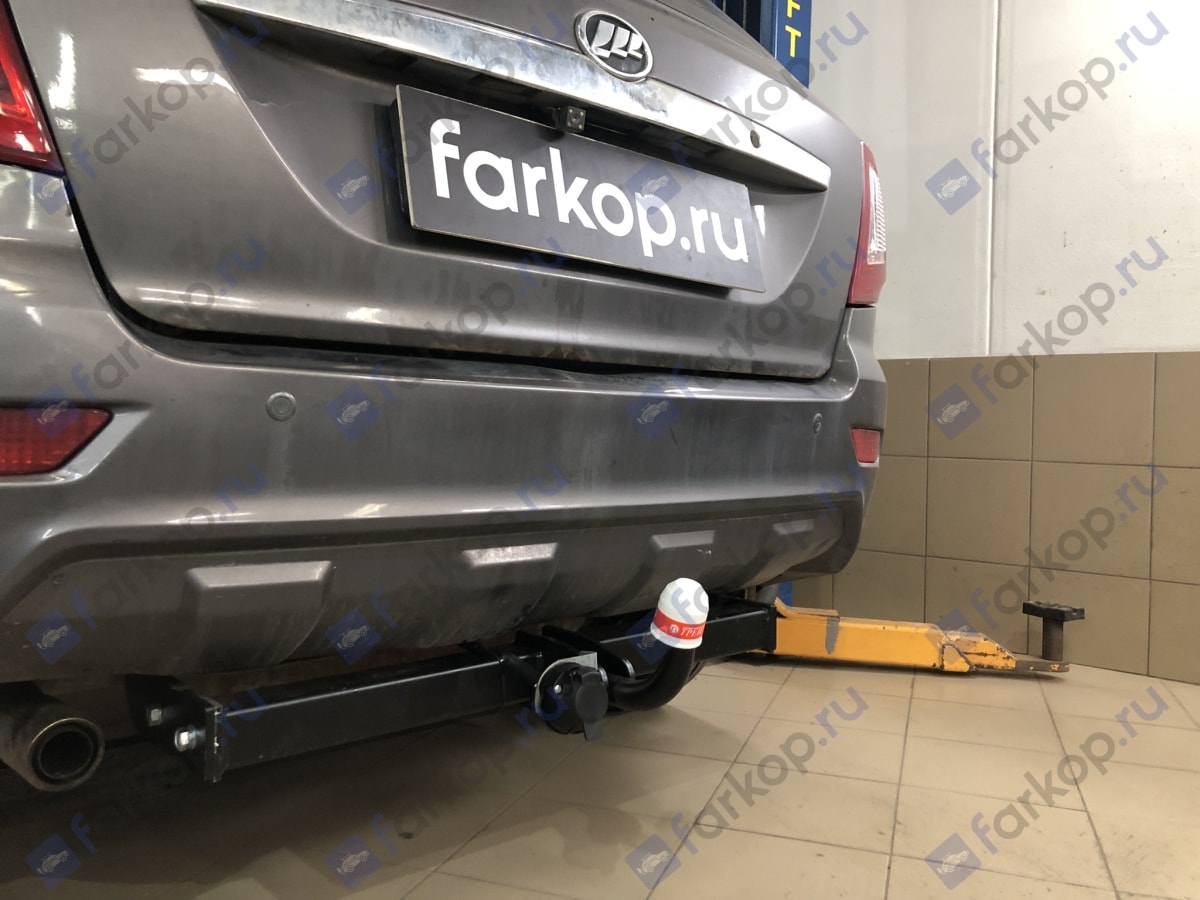 Установили фаркоп Трейлер для Lifan X60 2014 г.в.