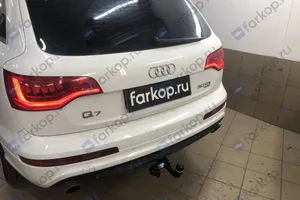 Установили фаркоп Baltex для Audi Q7 2010 г.в.