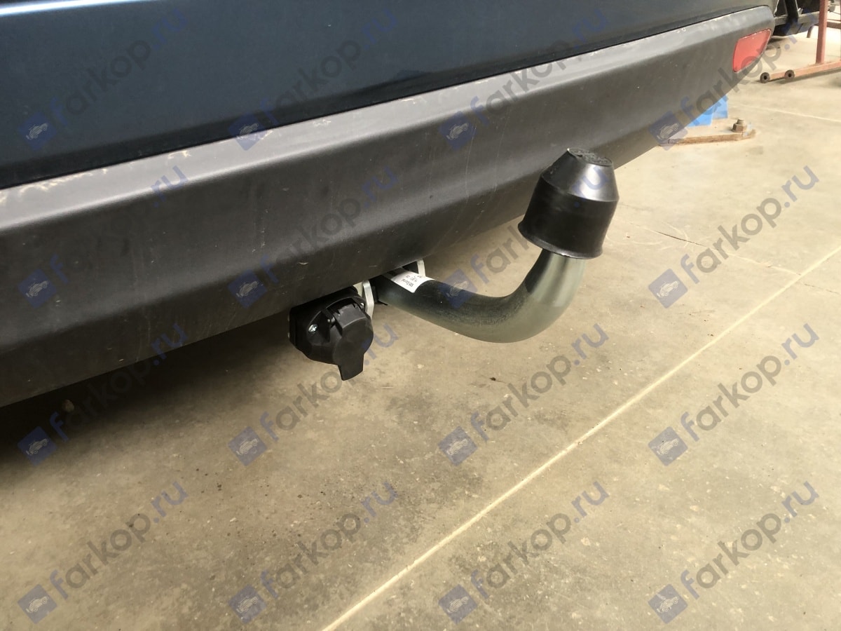 Установили фаркоп Galia для Hyundai i40 2013 г.в. Установили фаркоп Galia для Hyundai i40 2013 г.в.