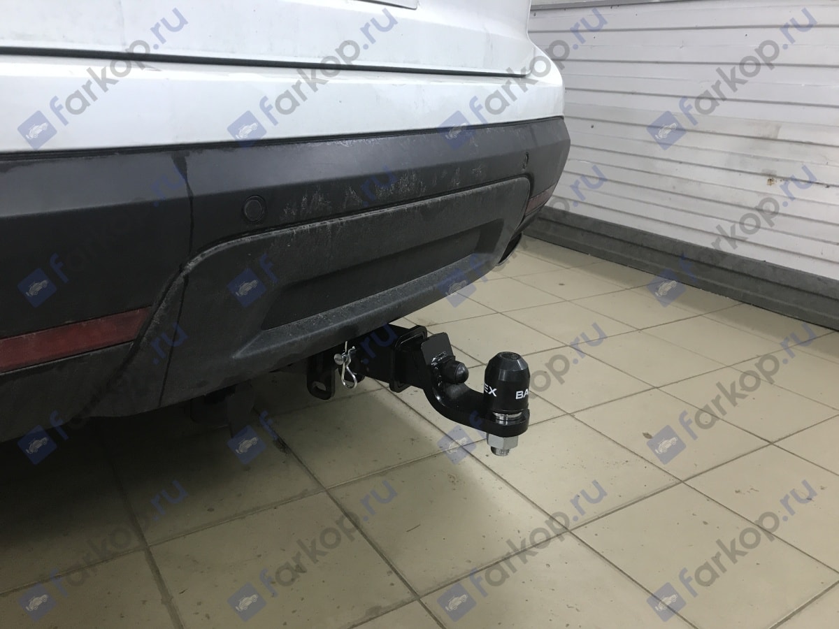 Установили фаркоп TowRus для Ford Explorer 2013 г.в. Установили фаркоп TowRus для Ford Explorer 2013 г.в.