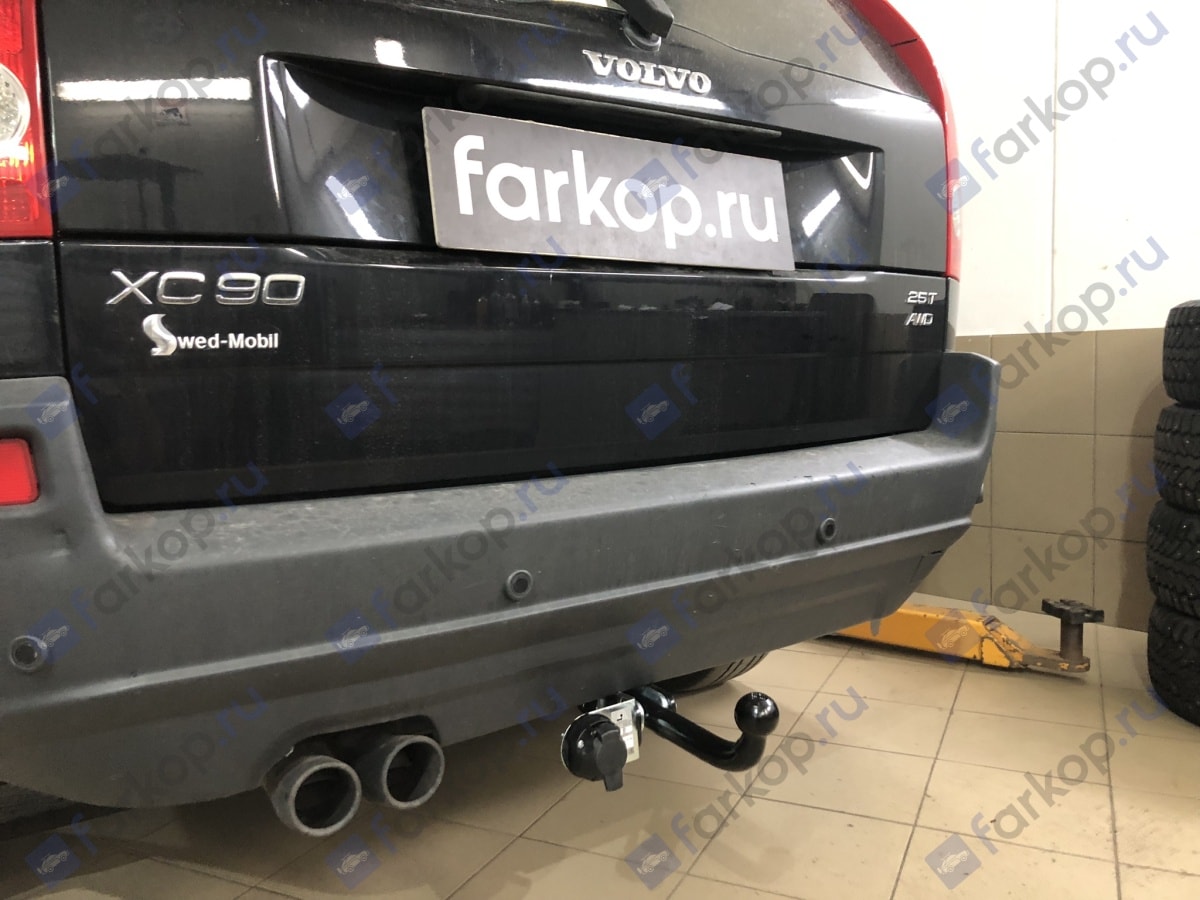 Установили фаркоп Лидер Плюс для Volvo XC90 2006 г.в. Установили фаркоп Лидер Плюс для Volvo XC90 2006 г.в.