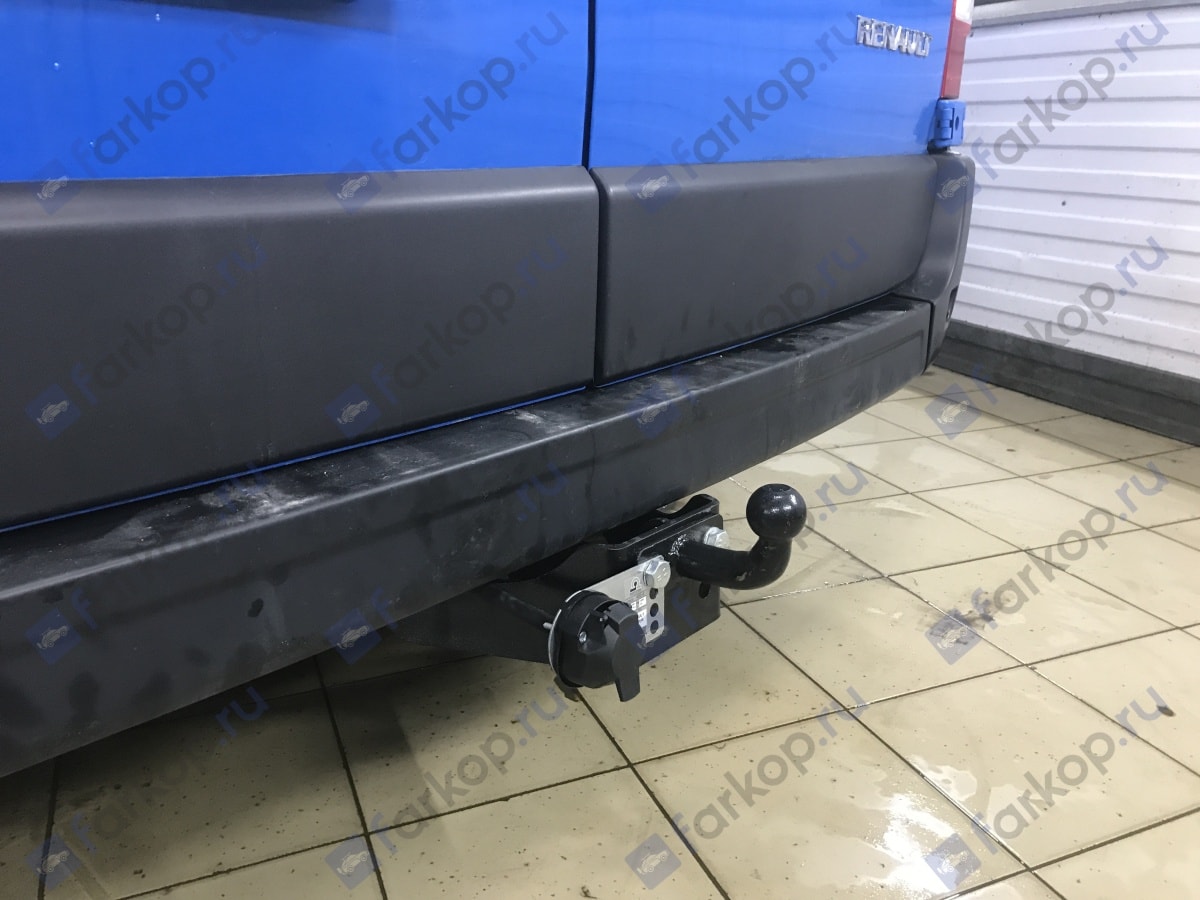Установили фаркоп Лидер Плюс для Renault Master 2021 г.в. Установили фаркоп Лидер Плюс для Renault Master 2021 г.в.