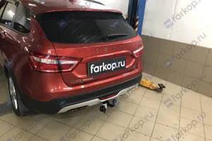 Установили фаркоп Лидер Плюс для Lada Vesta SW Cross 2019 г.в.