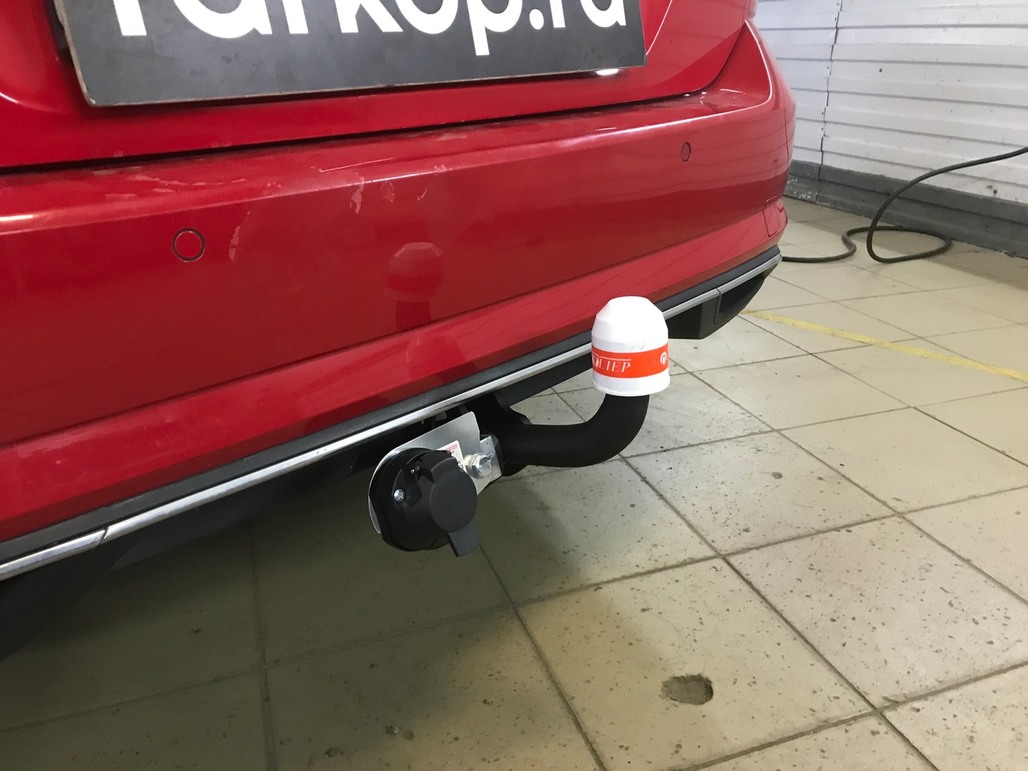 Установили фаркоп Трейлер для Volkswagen Golf 2013-2019 г.в. Установили фаркоп Трейлер для Volkswagen Golf 2013-2019 г.в.