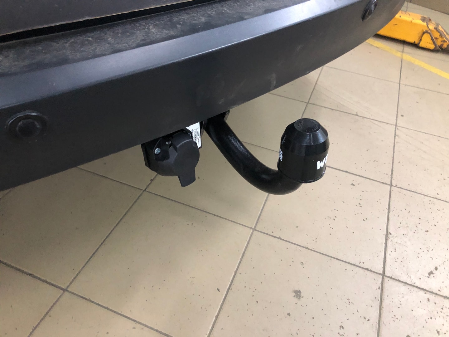Установили фаркоп Oris для Volkswagen Tiguan 2007-2016 г.в. Установили фаркоп Oris для Volkswagen Tiguan 2007-2016 г.в.
