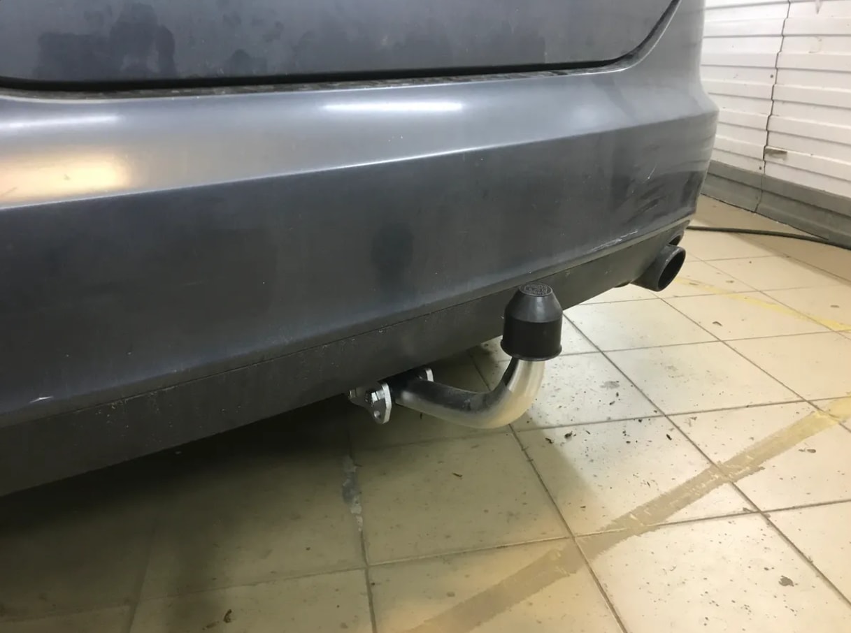 Установили фаркоп Galia для Audi A6 2004-2011 г.в. Установили фаркоп Galia для Audi A6 2004-2011 г.в.
