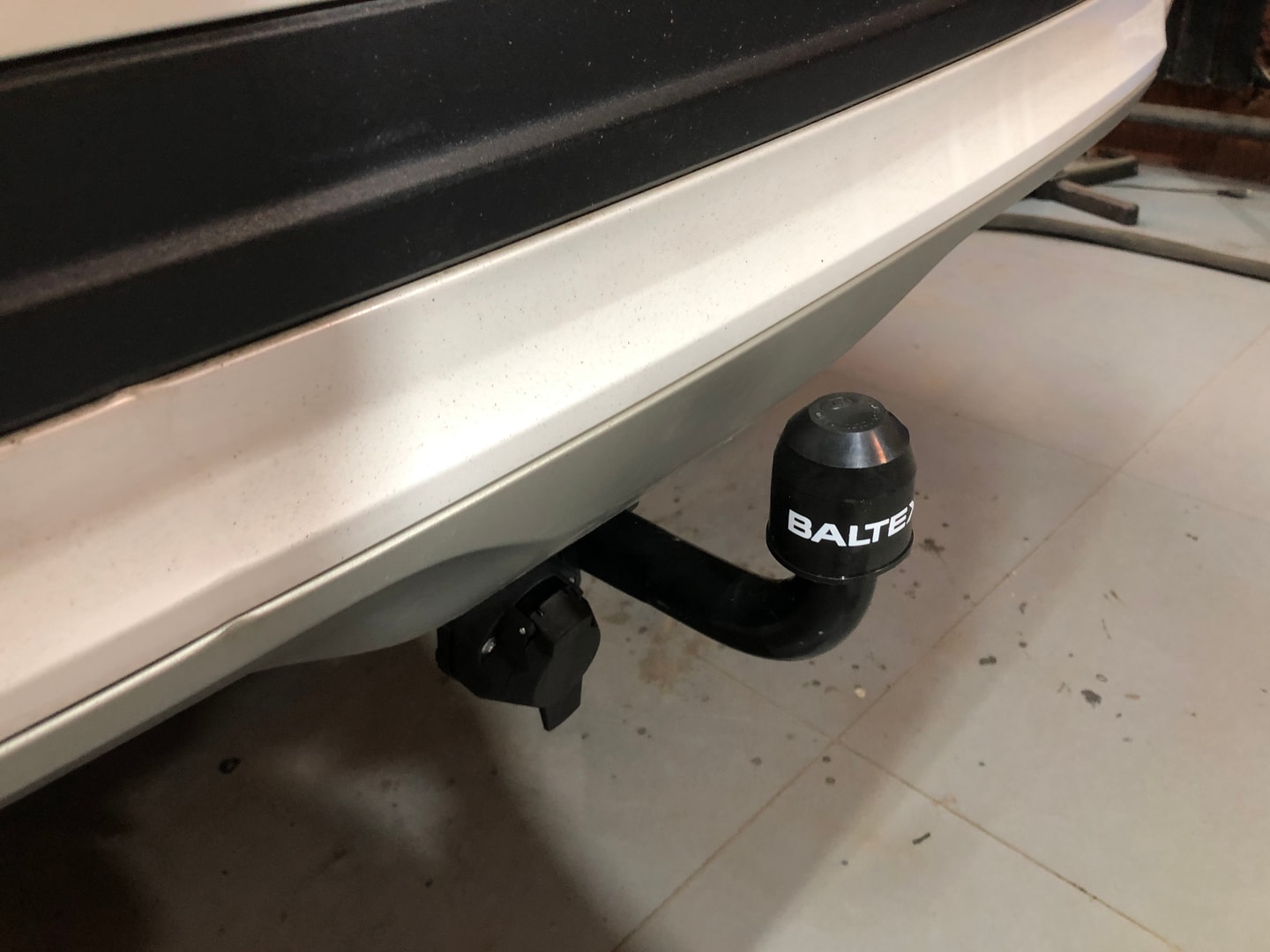 Установили фаркоп Baltex для BMW X6 (F16) 2014-2019 г. в. Установили фаркоп Baltex для BMW X6 (F16) 2014-2019 г. в.