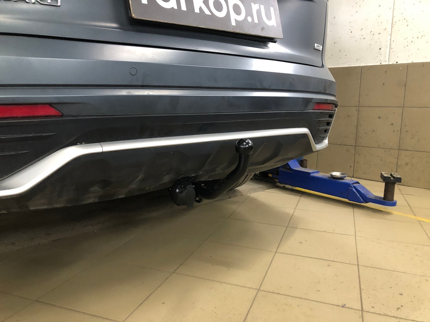 Установили фаркоп Baltex для Geely Monjaro 2021-2026 г. выпуска Установили фаркоп Baltex для Geely Monjaro 2021-2026 г. выпуска